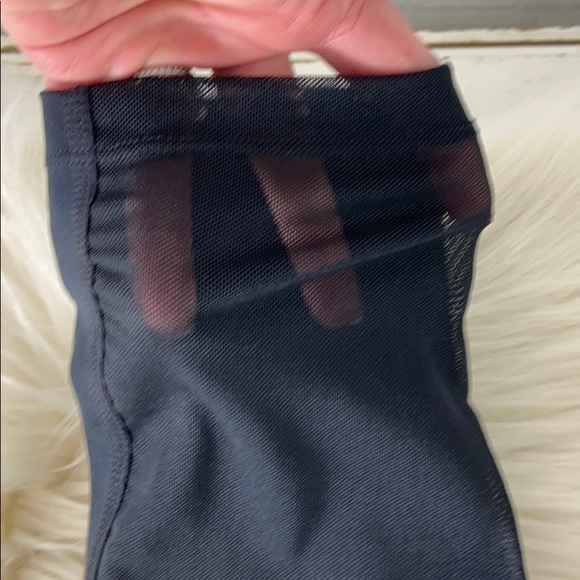 Nike High Waisted Pro Dri-Fit 7/8 Tight Leggings - Picture 12 of 12